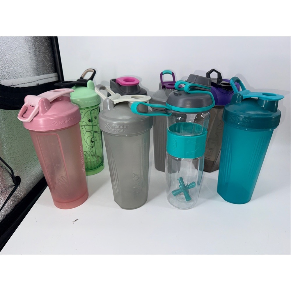 Large‎ Lot Of 8 Shaker Bottles 2 Without Mixer